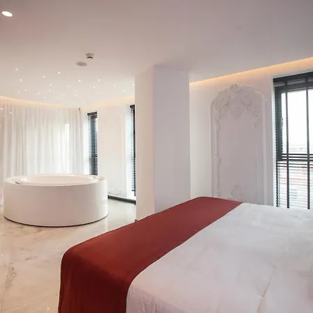 Elisa Tirana, Affiliated By Melia 酒店 4*