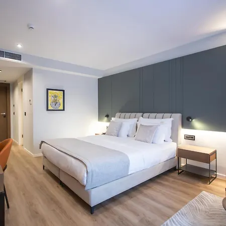 Elisa Tirana, Affiliated By Melia Hotel