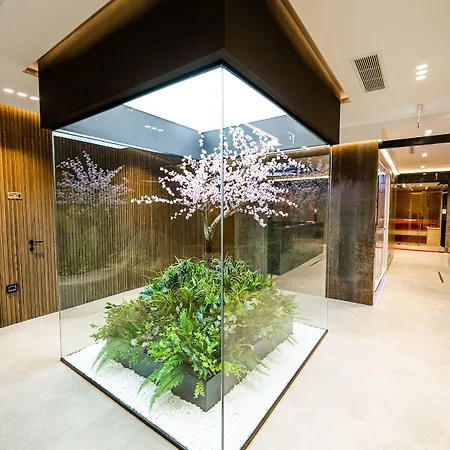 Elisa Tirana, Affiliated By Melia 酒店 地拉那