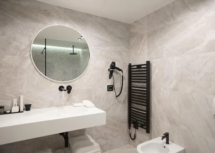 Elisa Tirana, Affiliated By Meliá Hotel