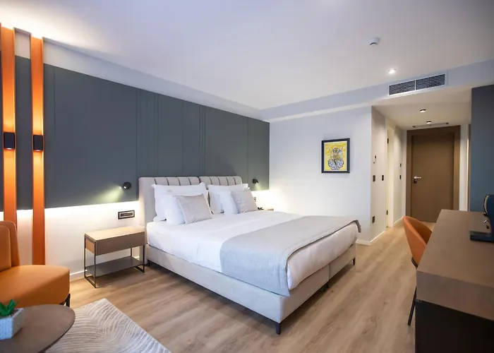 Elisa Tirana, Affiliated By Meliá 4*