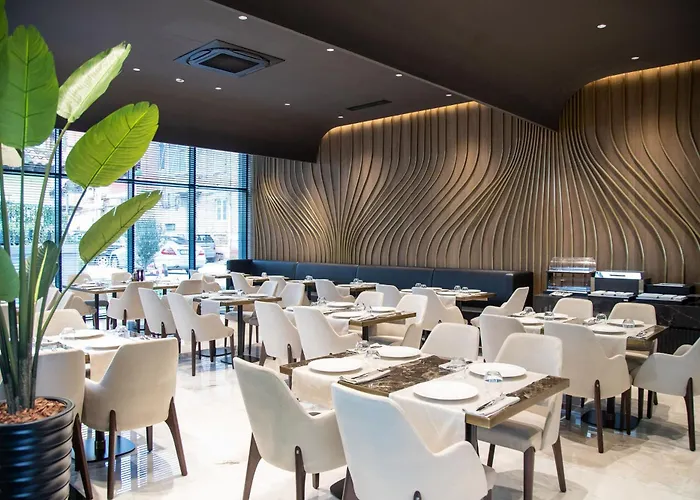 Elisa Tirana, Affiliated By Meliá Hotel 4*