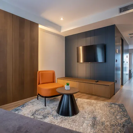 Elisa Tirana, Affiliated By Melia Hotel