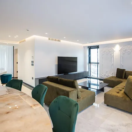 Elisa Tirana, Affiliated By Melia