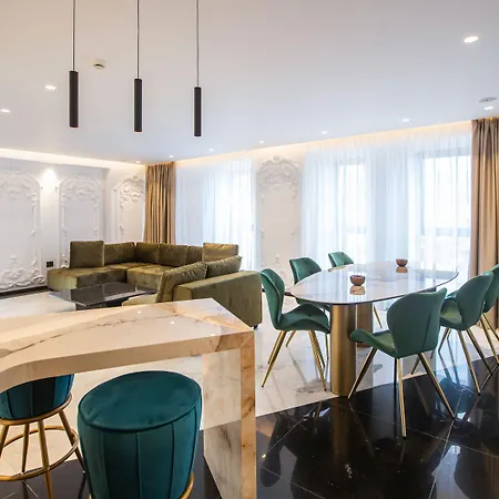 Hotel Elisa Tirana, Affiliated By Meliá 4*