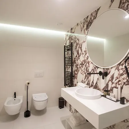Elisa Tirana, Affiliated By Meliá Hotel 4*