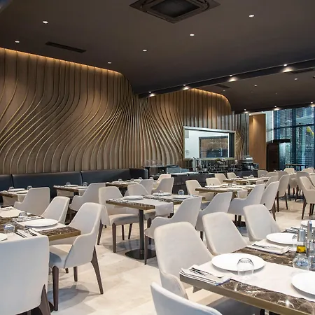 Elisa Tirana, Affiliated By Meliá