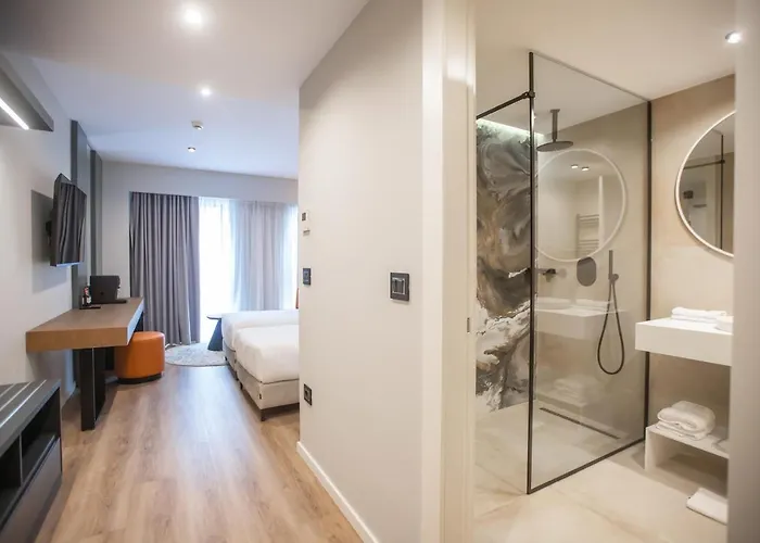 Hotel Elisa Tirana, Affiliated By Melia 4*