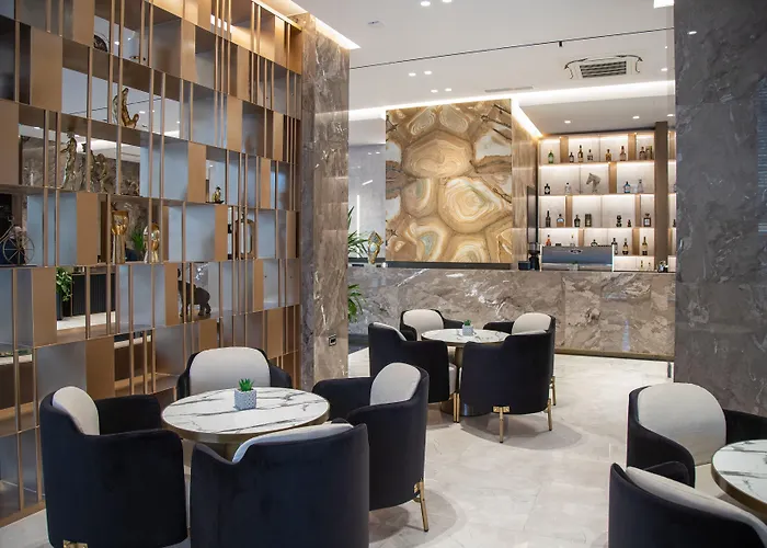 Elisa Tirana, Affiliated By Melia 4*